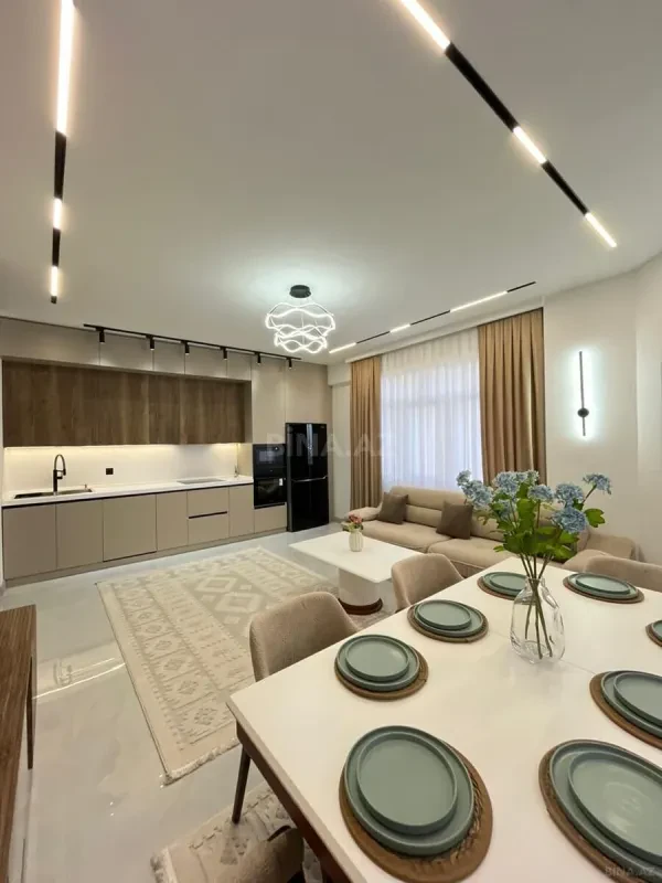 Satılır 3 otaqlı mənzil 93 m²