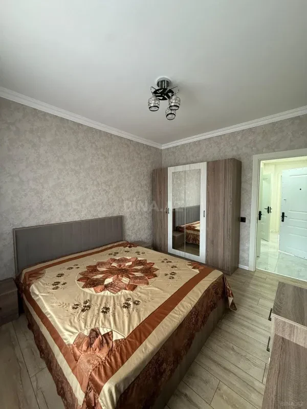 Kirayə verilir 2 otaqlı mənzil 60 m²