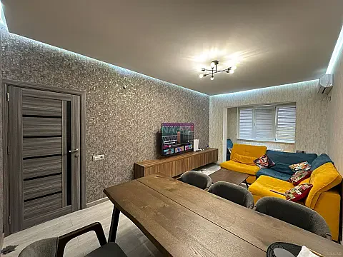 Satılır 3 otaqlı mənzil 90 m² — Bakı, 8-ci kilometr 3 otaq 90.00 m²