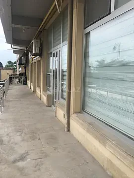 Kirayə verilir obyekt 700 m² — Bakı 700.00 m²