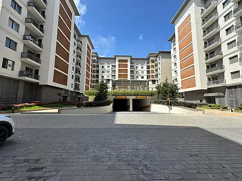 Satılır 4 otaqlı mənzil 245 m² — Bakı 4 otaq 245.00 m²