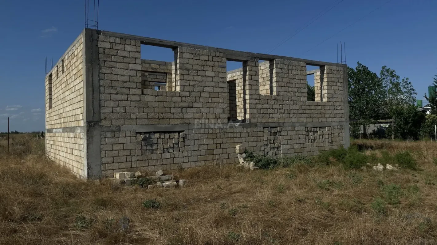 Satılır 4 otaqlı həyət evi 80 m²