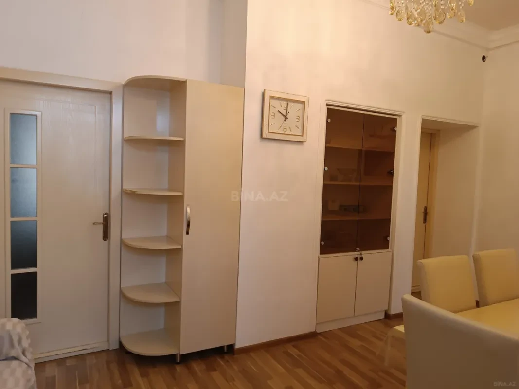 Kirayə verilir 3 otaqlı mənzil 53 m²