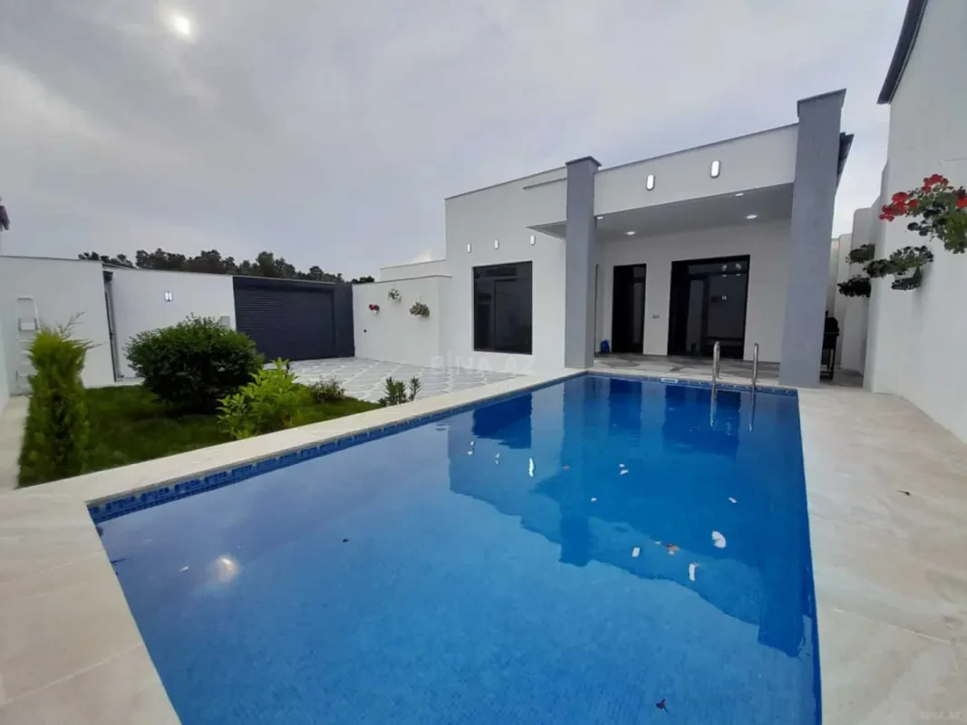 Satılır 4 otaqlı həyət evi 150 m²