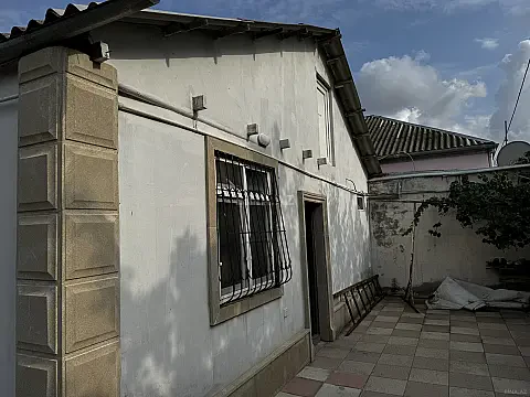 Satılır 3 otaqlı həyət evi 70 m² — Bakı, Saray 3 otaq 70.00 m²