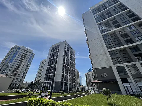Satılır 3 otaqlı mənzil 117 m² — Bakı 3 otaq 117.00 m²
