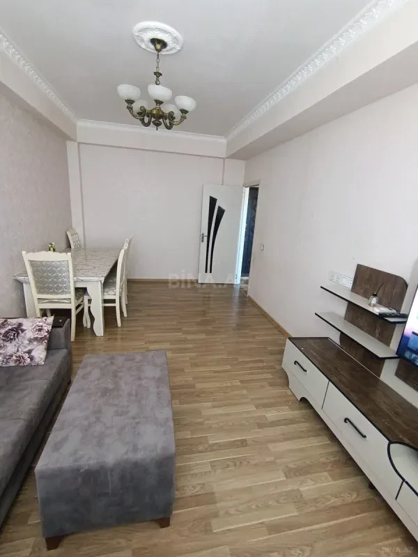 Kirayə verilir 2 otaqlı mənzil 44 m²