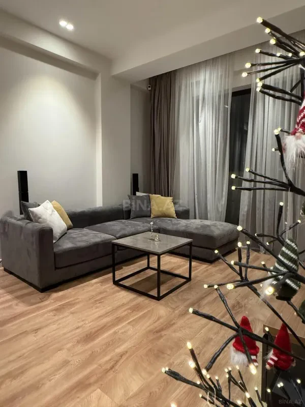 Satılır 2 otaqlı mənzil 63 m²