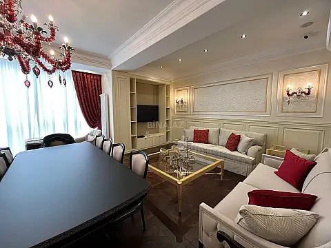Kirayə verilir 5 otaqlı mənzil 220 m² — Bakı 5 otaq 220.00 m²