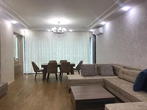 Satılır 3 otaqlı mənzil 125 m² — Bakı 3 otaq 125.00 m²
