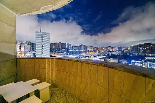 Kirayə verilir 4 otaqlı mənzil 140 m² — Bakı 4 otaq 140.00 m²