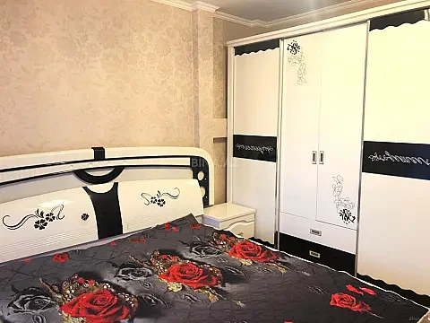 Kirayə verilir 2 otaqlı mənzil 70 m² — Bakı 2 otaq 70.00 m²