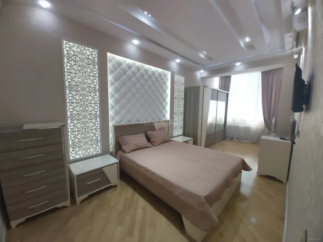Kirayə verilir 3 otaqlı mənzil 120 m²
