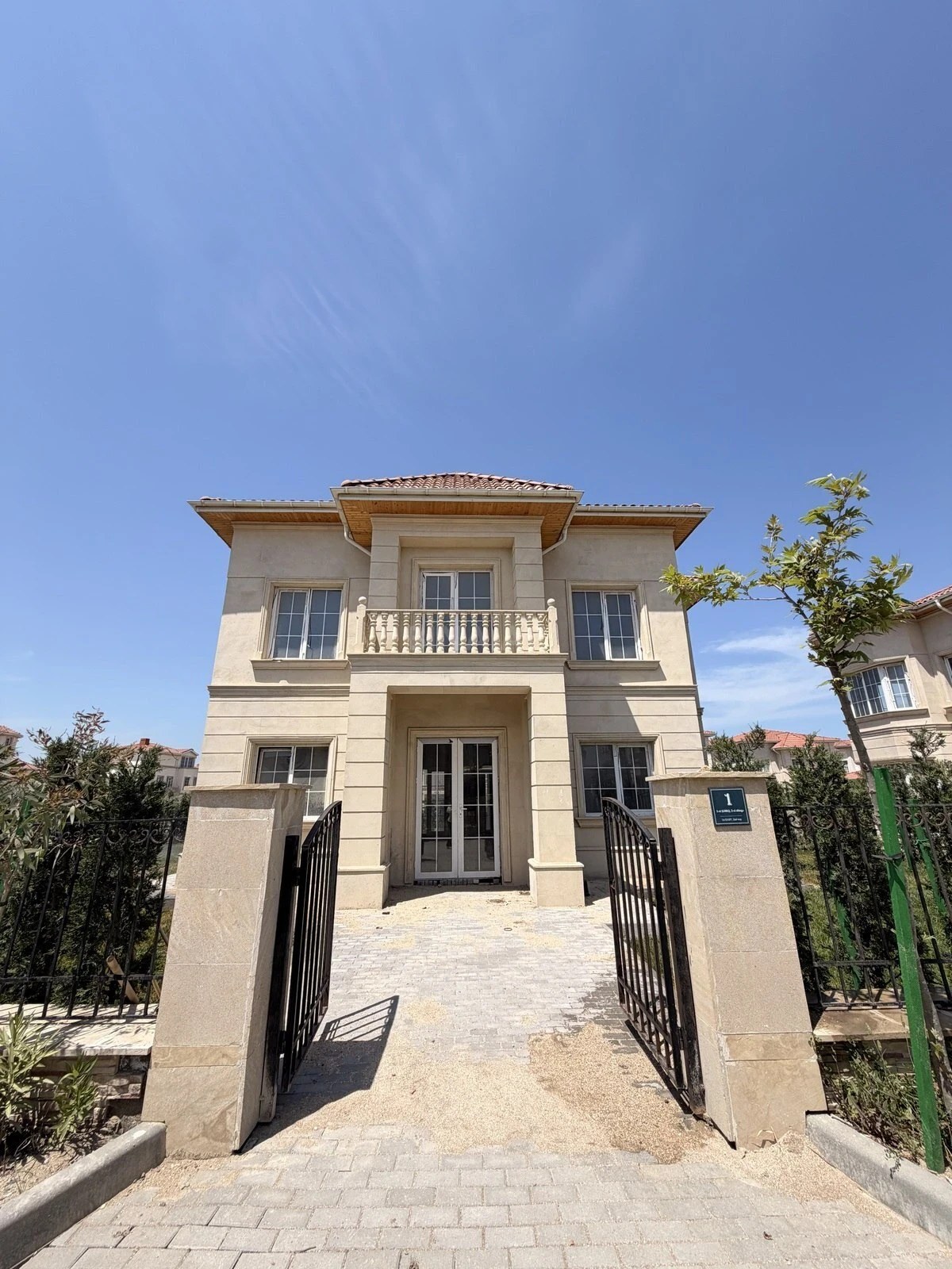 Satılır 5 otaqlı həyət evi 170 m²