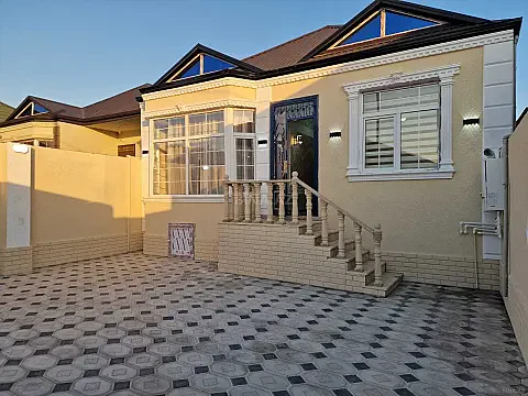 Satılır 4 otaqlı həyət evi 100 m² — Bakı, Saray 4 otaq 100.00 m²