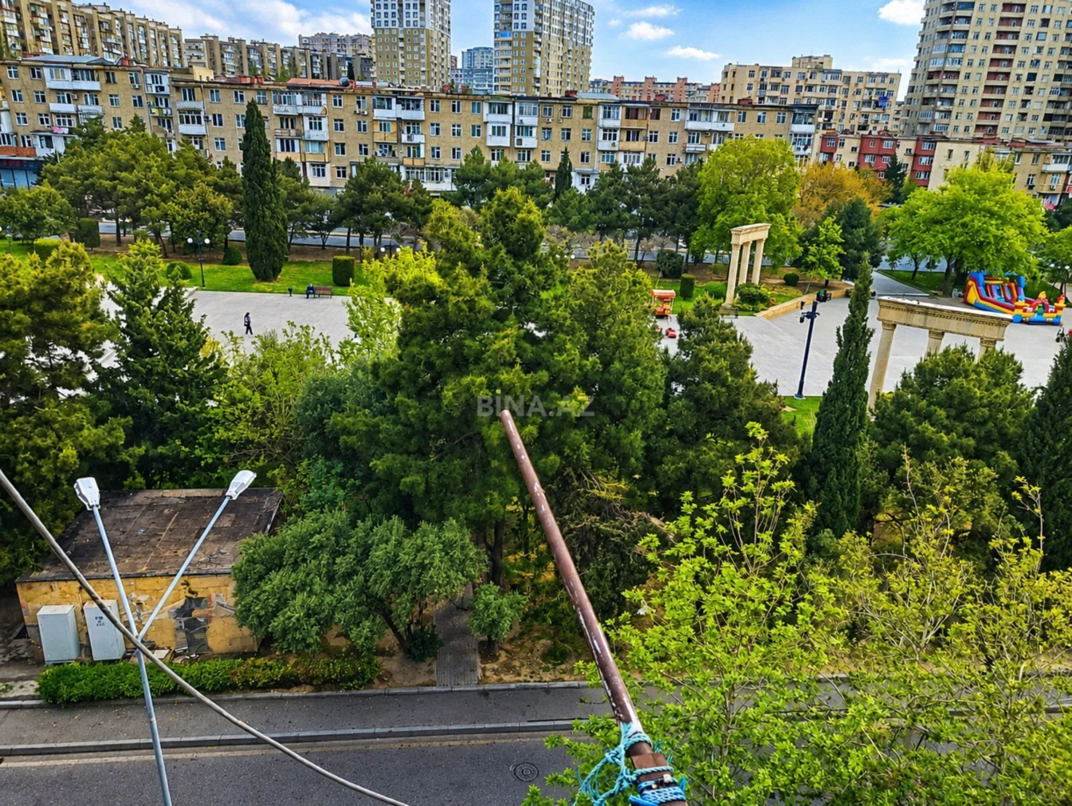 Satılır 2 otaqlı mənzil 55 m²