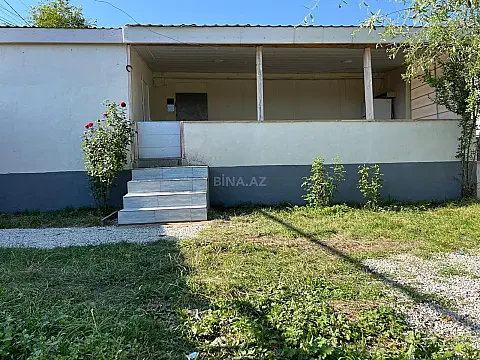 Kirayə verilir 2 otaqlı həyət evi 60 m² — Şamaxı 2 otaq 60.00 m²