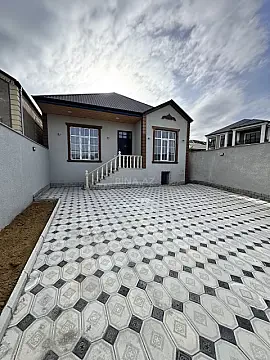 Satılır 4 otaqlı həyət evi 100 m² — Bakı, Saray 4 otaq 100.00 m²