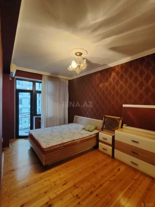 Kirayə verilir 3 otaqlı mənzil 80 m²