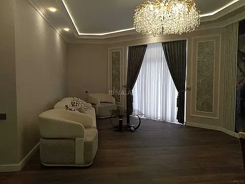Kirayə verilir 3 otaqlı mənzil 120 m² — Bakı 3 otaq 120.00 m²