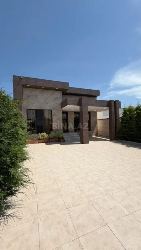 Satılır 4 otaqlı həyət evi 160 m²