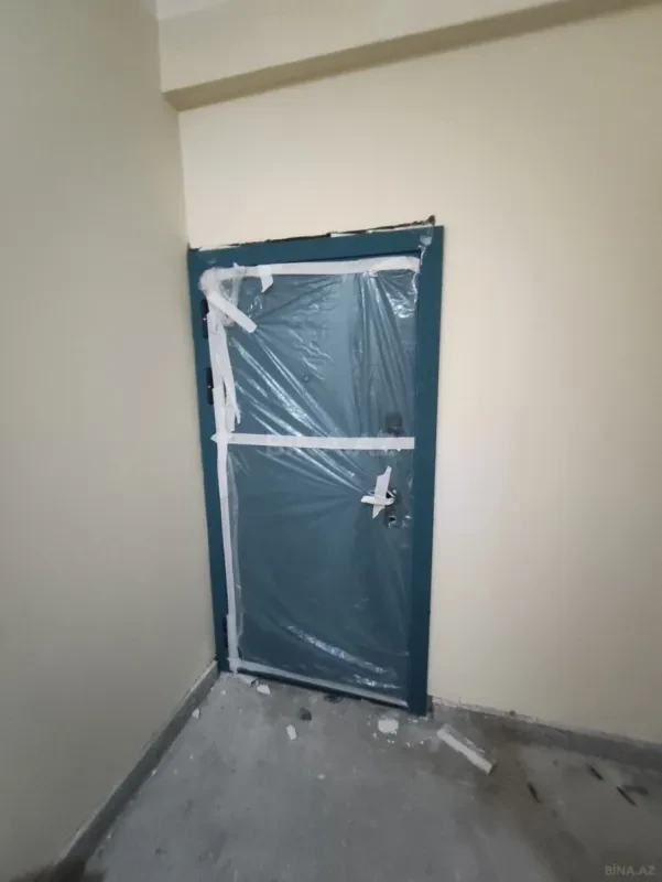 Satılır 3 otaqlı mənzil 105 m²