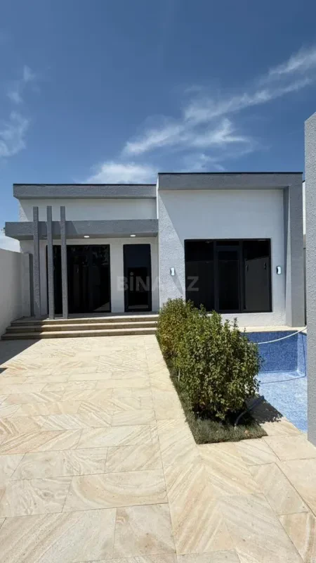 Satılır 4 otaqlı həyət evi 140 m²