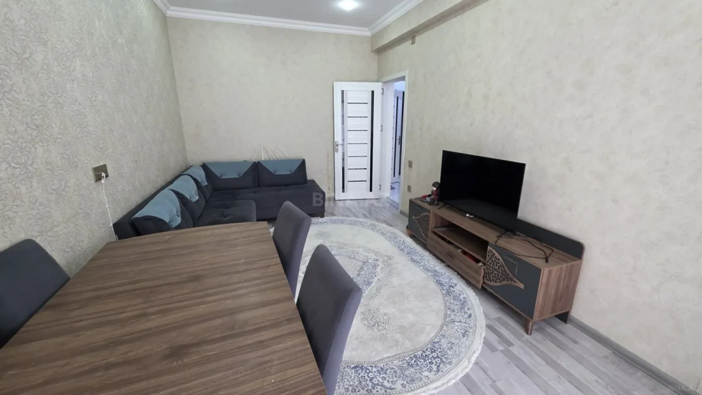 Satılır 2 otaqlı mənzil 50 m²