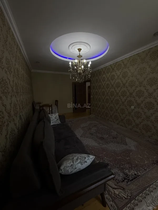 Satılır 3 otaqlı mənzil 70 m²