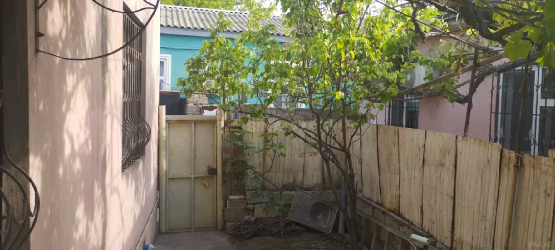 Kirayə verilir 2 otaqlı həyət evi 65 m²