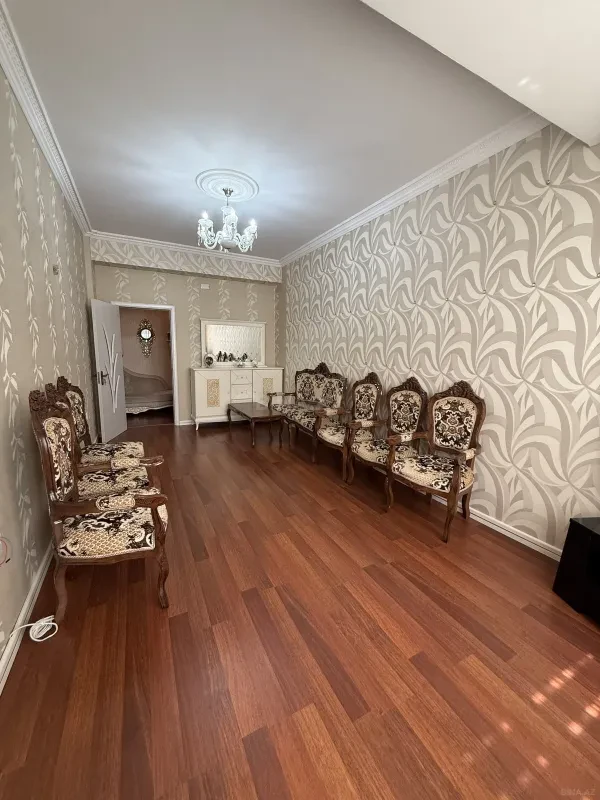 Satılır 3 otaqlı mənzil 85 m²