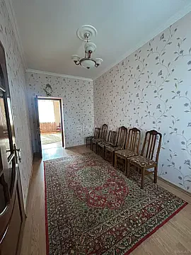 Kirayə verilir obyekt 42 m² — Bakı, Nizami 42.00 m²