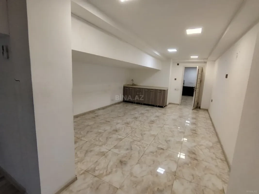 Kirayə verilir 7 otaqlı ofis 250 m²