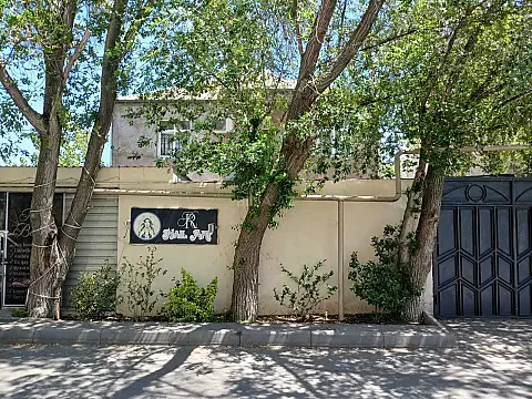 Satılır 5 otaqlı həyət evi 200 m² — Bakı, Köhnə Günəşli 5 otaq 200.00 m²