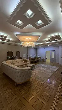Satılır 4 otaqlı mənzil 220000 m² — Bakı 4 otaq 220000.00 m²