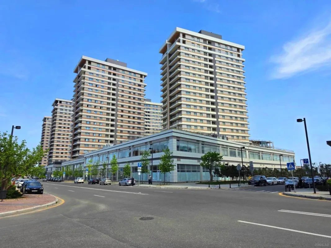 Satılır 3 otaqlı mənzil 157.5 m²