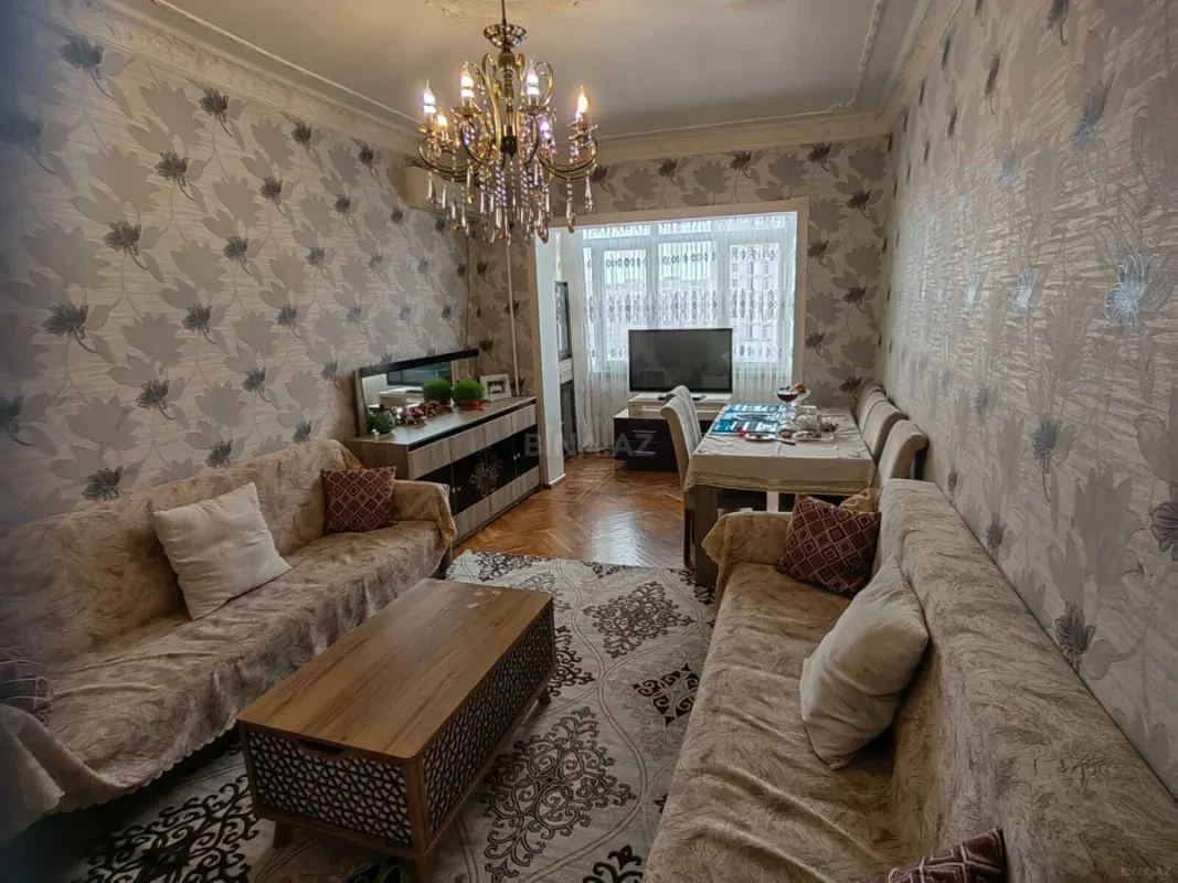 Satılır 3 otaqlı mənzil 90 m²