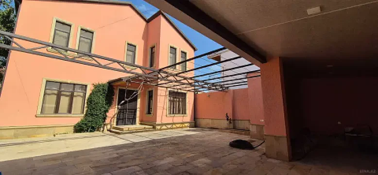 Satılır 5 otaqlı həyət evi 180 m² — Bakı, Mərdəkan 5 otaq 180.00 m²