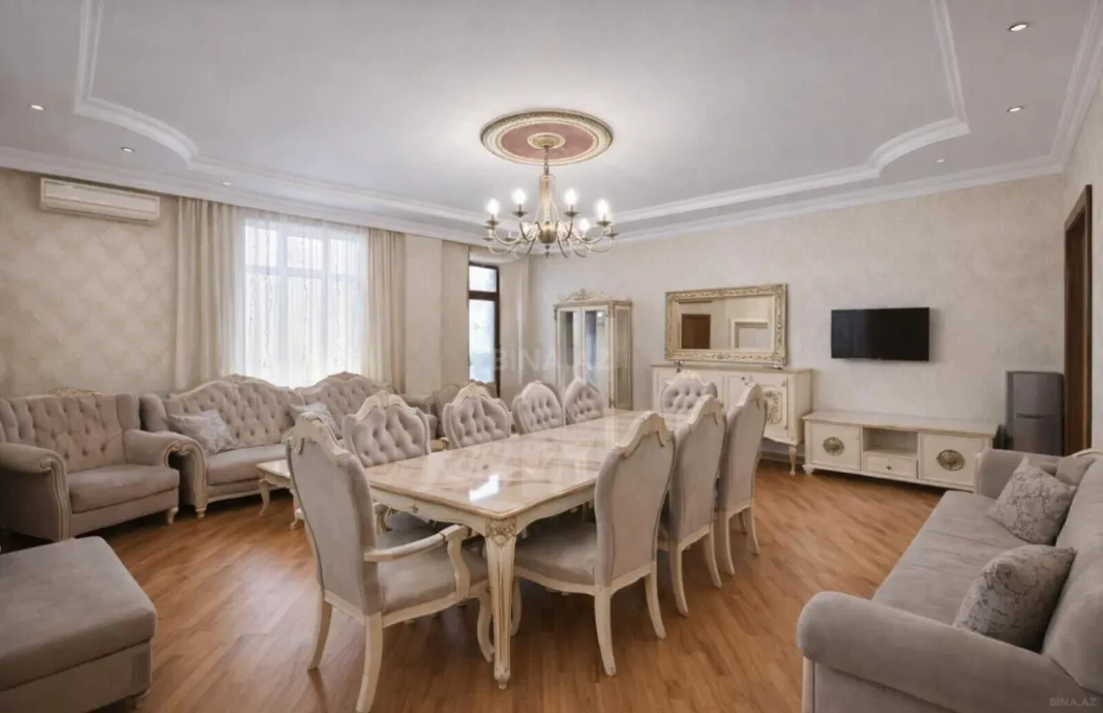 Satılır 3 otaqlı mənzil 105 m²