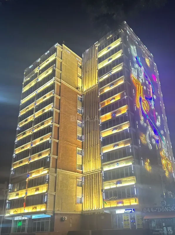 Satılır 2 otaqlı mənzil 60 m²