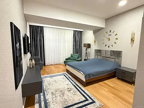 Kirayə verilir 4 otaqlı mənzil 205 m² — Bakı, Xətai 4 otaq 205.00 m²
