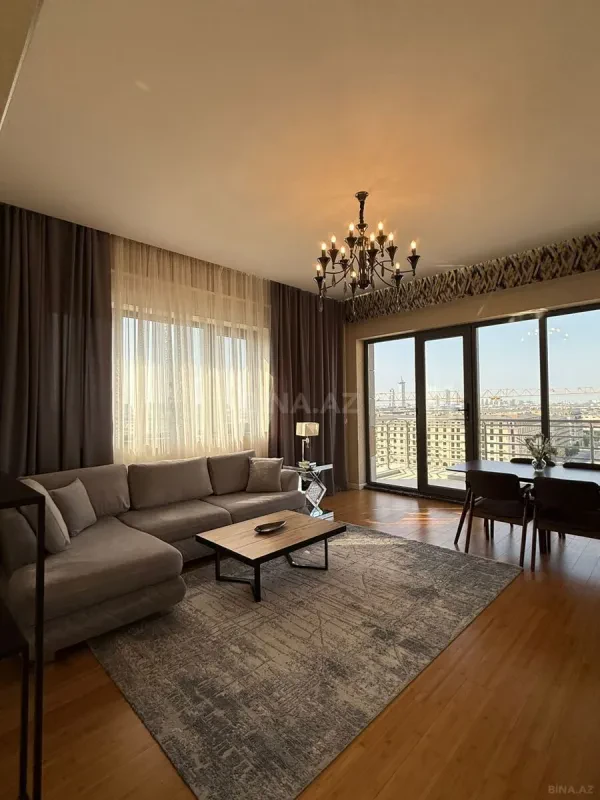 Kirayə verilir 3 otaqlı mənzil 110 m²