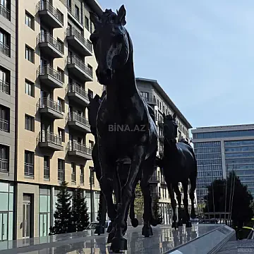 Satılır 4 otaqlı mənzil 128.8 m² — Bakı 4 otaq 128.80 m²