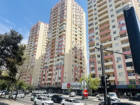Satılır 2 otaqlı mənzil 38 m² — Bakı, İnşaatçılar 2 otaq 38.00 m²