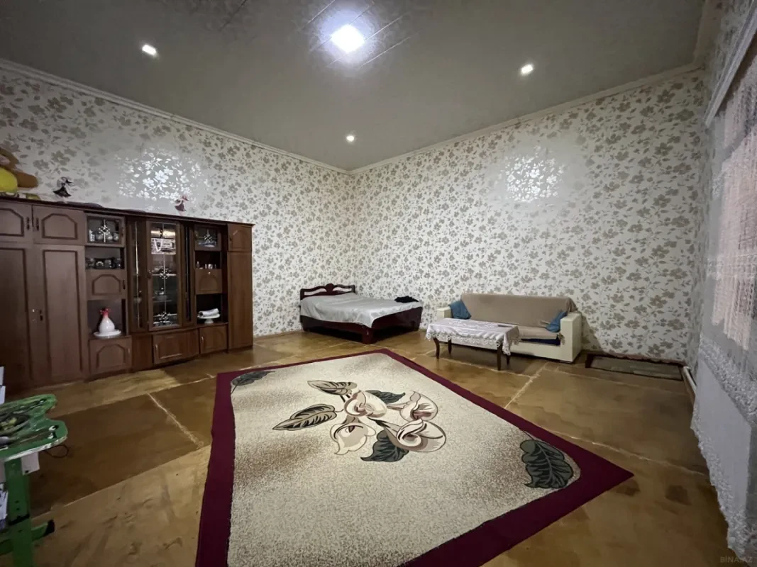 Satılır 2 otaqlı həyət evi 80 m²