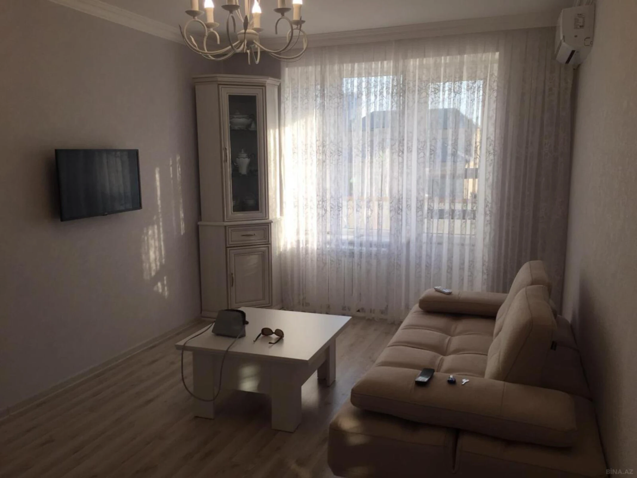Kirayə verilir 2 otaqlı mənzil 60 m²