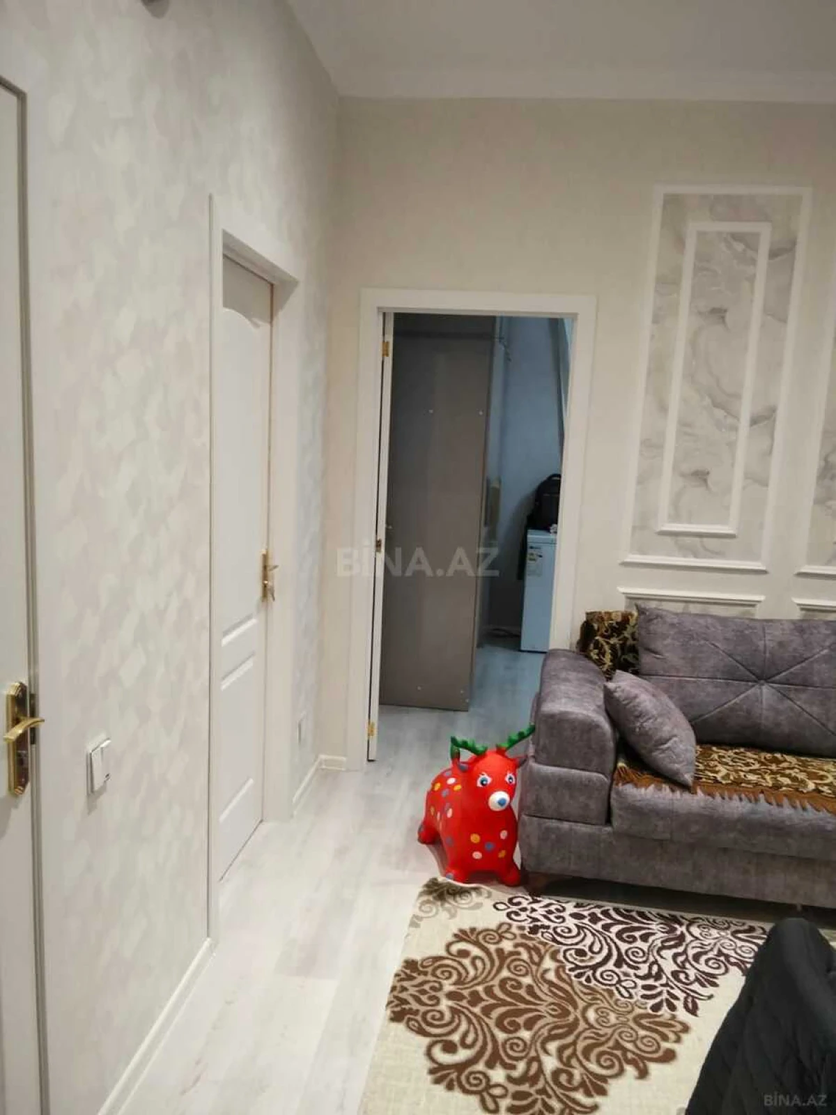 Kirayə verilir 3 otaqlı mənzil 75 m²