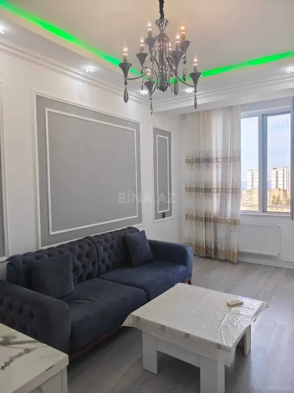 Kirayə verilir 2 otaqlı mənzil 52 m²