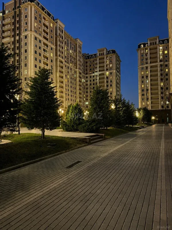 Satılır 2 otaqlı mənzil 70 m²