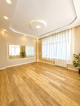 Satılır 2 otaqlı mənzil 83 m² — Bakı 2 otaq 83.00 m²